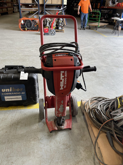 2019 HILTI TE 3000-AVR