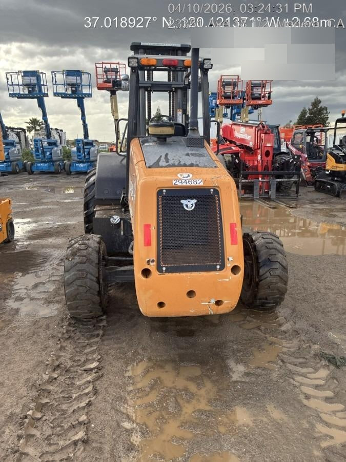2023 CASE 588H