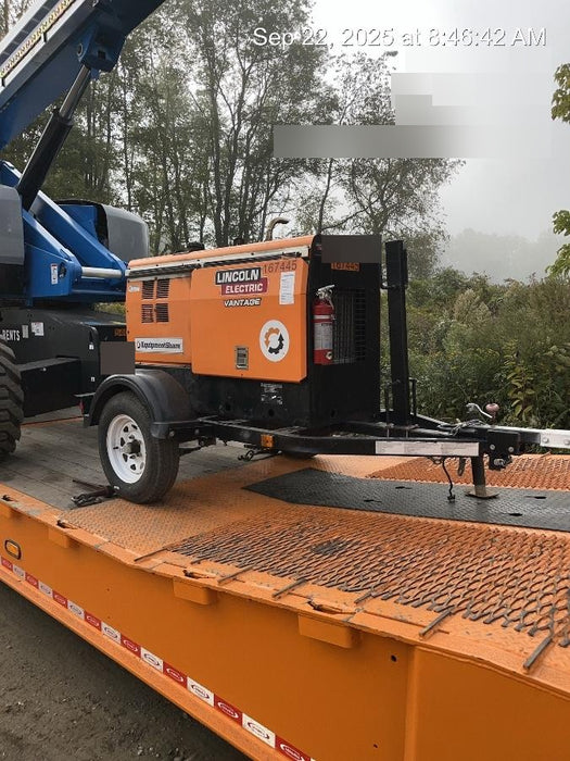 2021 Lincoln Electric Vantage 322 Vantage 322 Ready Pak 3 w/ Decals, ORANGE (includes trailer, cable rack, fender light kit) NO Telematics