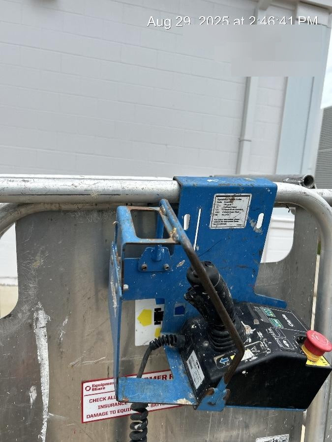2019 GENIE GR-20