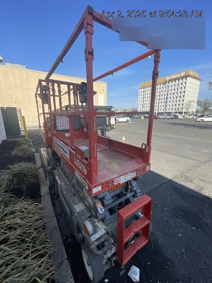 2021 SKYJACK SJ3219