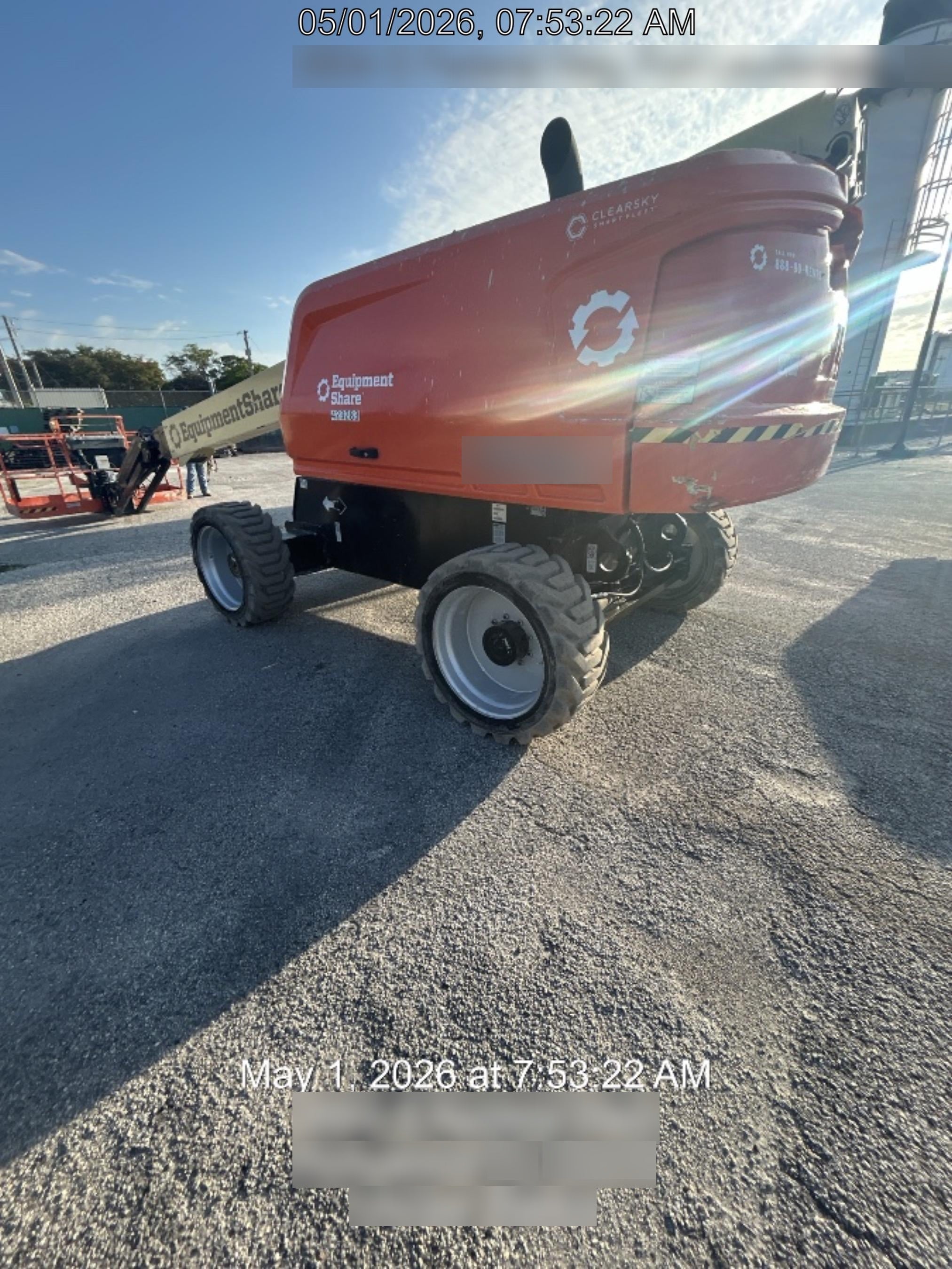2024 JLG 660SJ