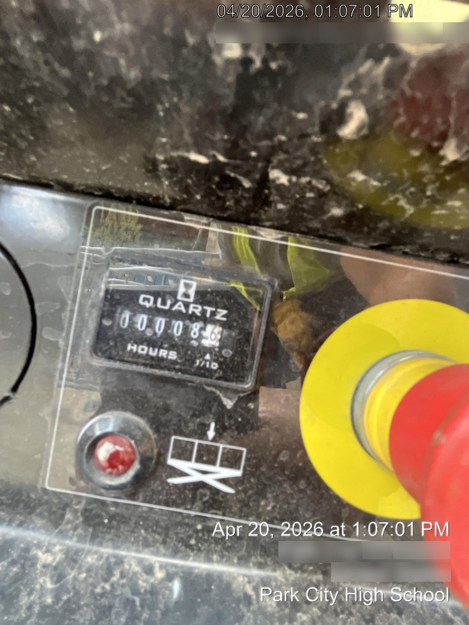 2024 JLG ES1932