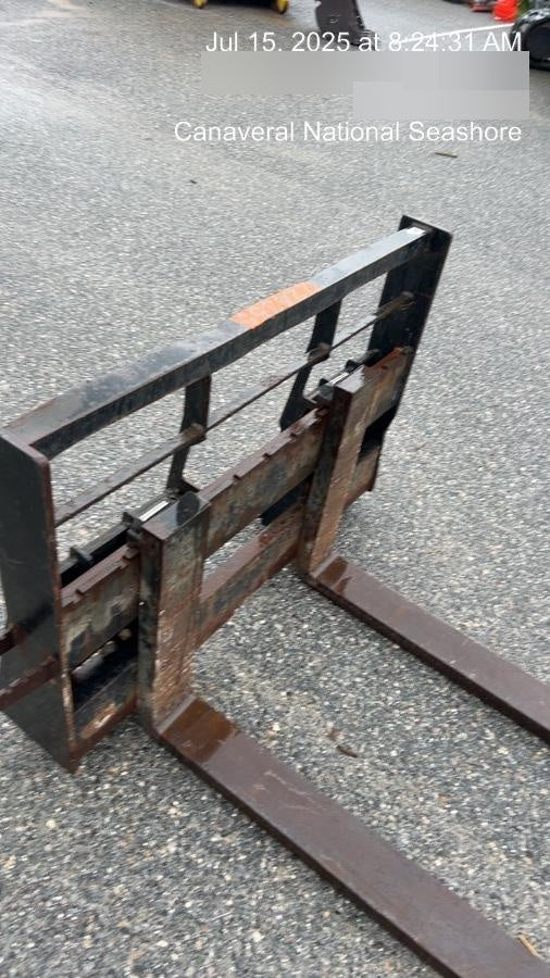 2022 PALADIN 48" Pallet Forks - Paladin