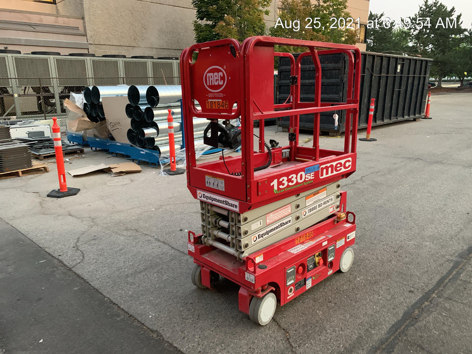 2020 MEC 1330SE Solid NM Tires, Steel Swing out Doors, LCS, Beacon, 900W Invertor