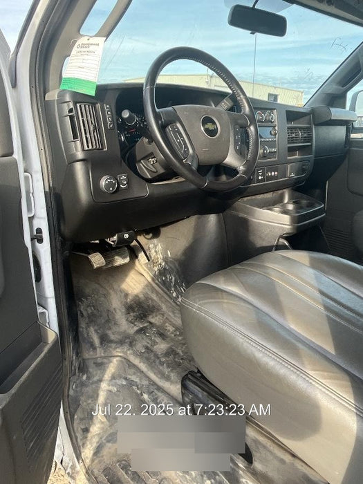 2023 CHEVROLET Express Van - Rental