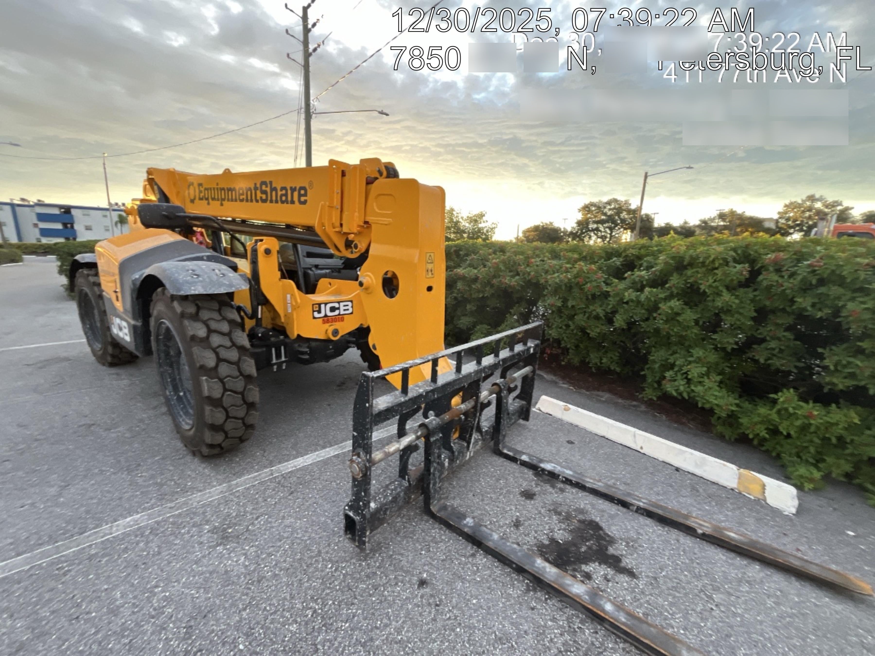 2025 JCB 509-42