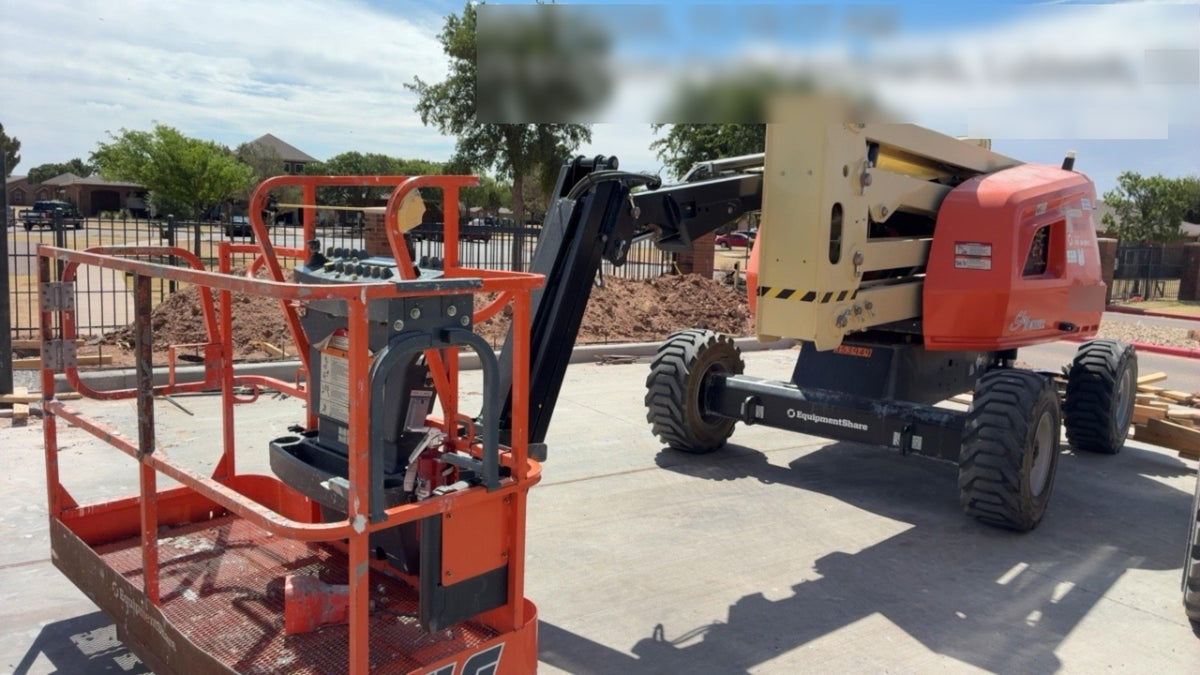 2023 JLG 450AJ