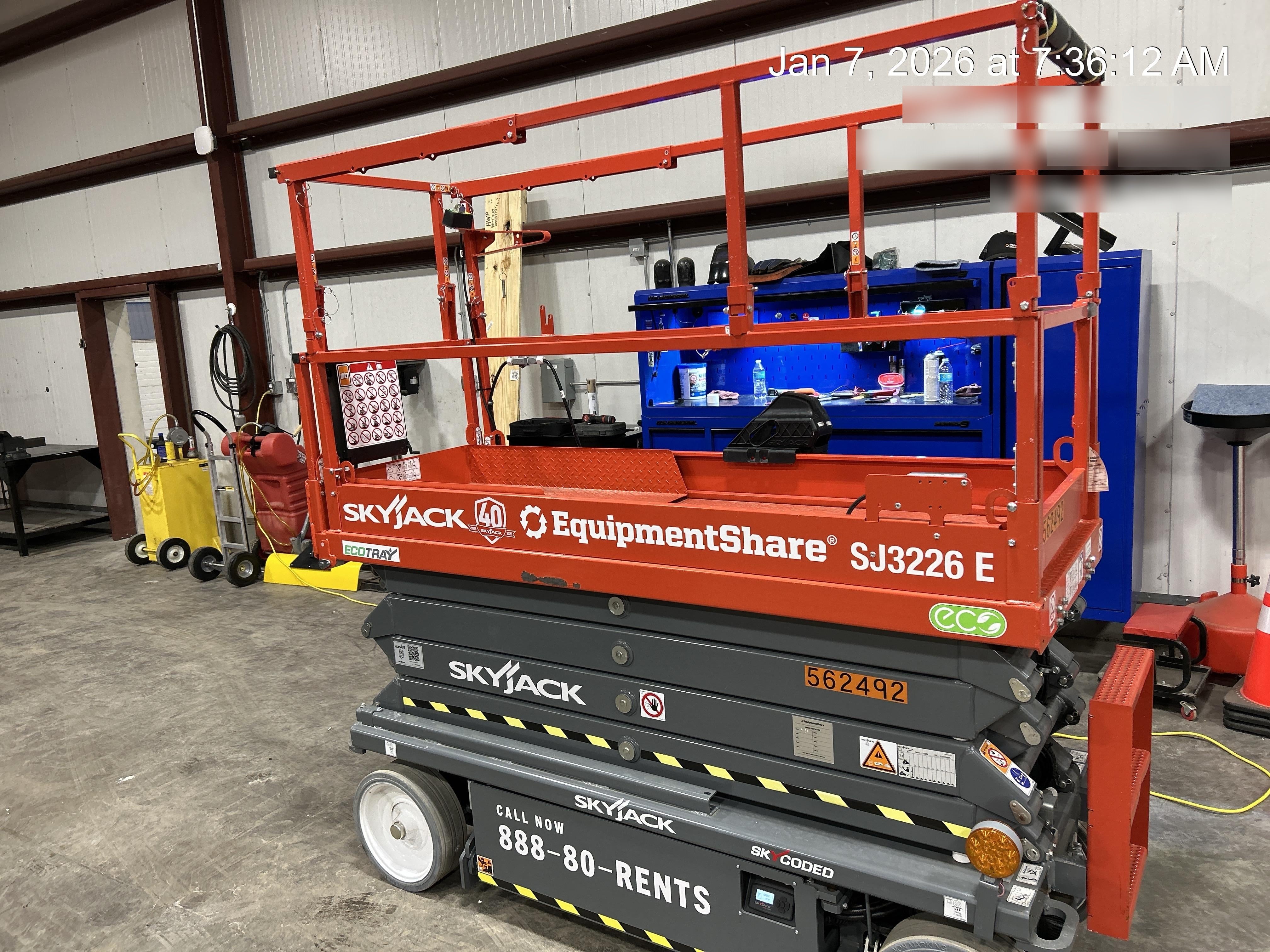 2025 SKYJACK SJ3226