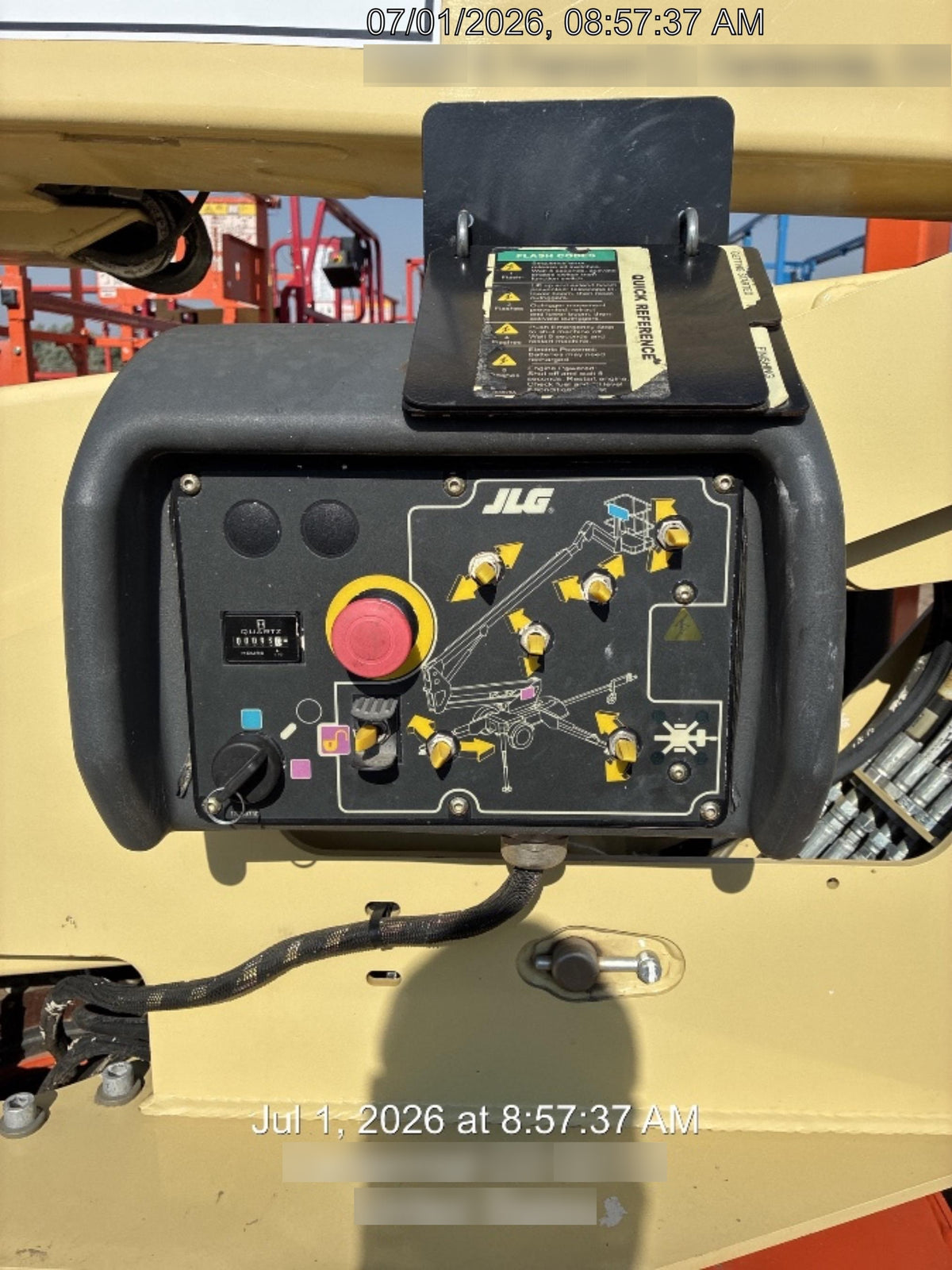 2022 JLG T500J