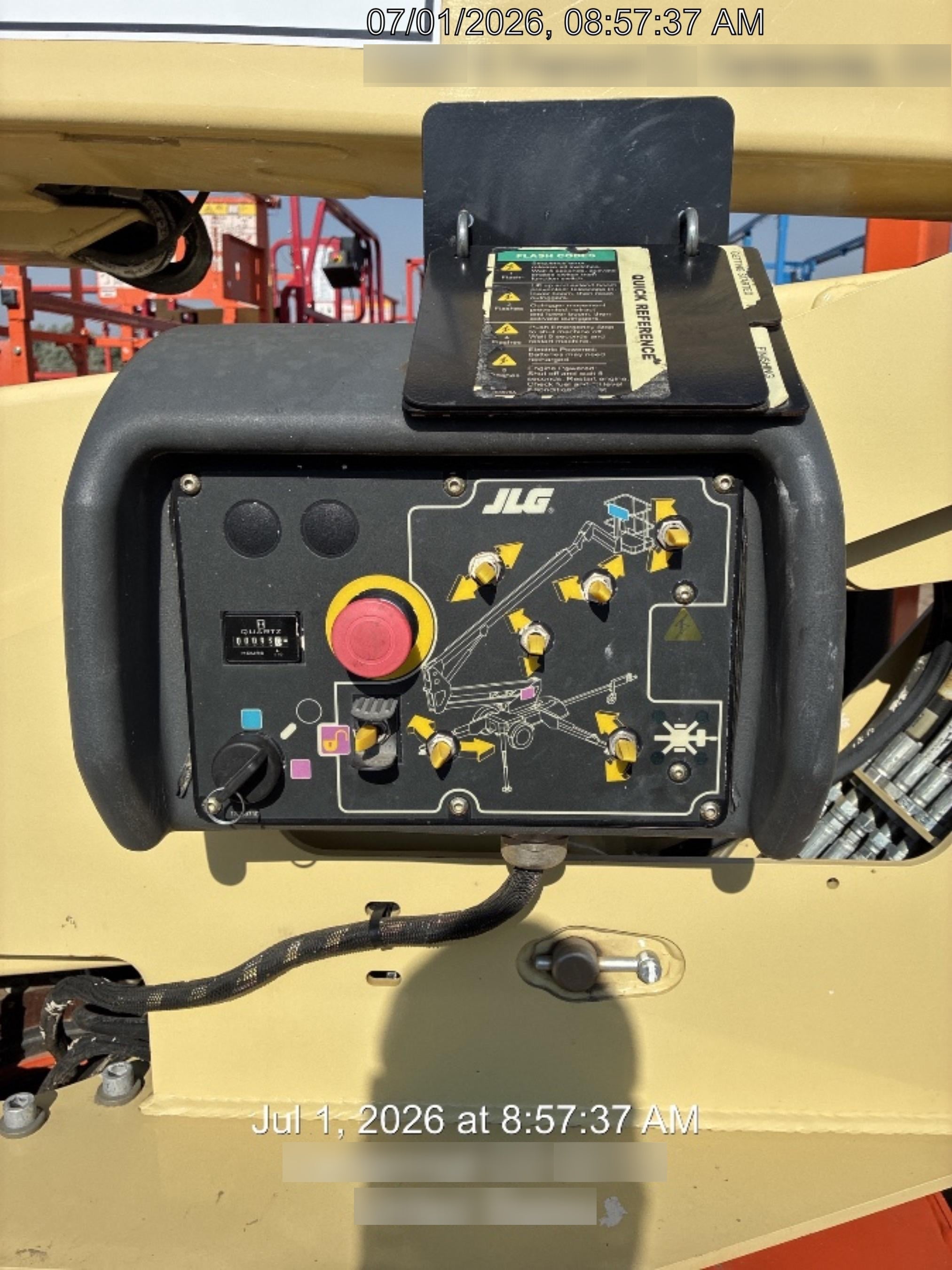 2022 JLG T500J