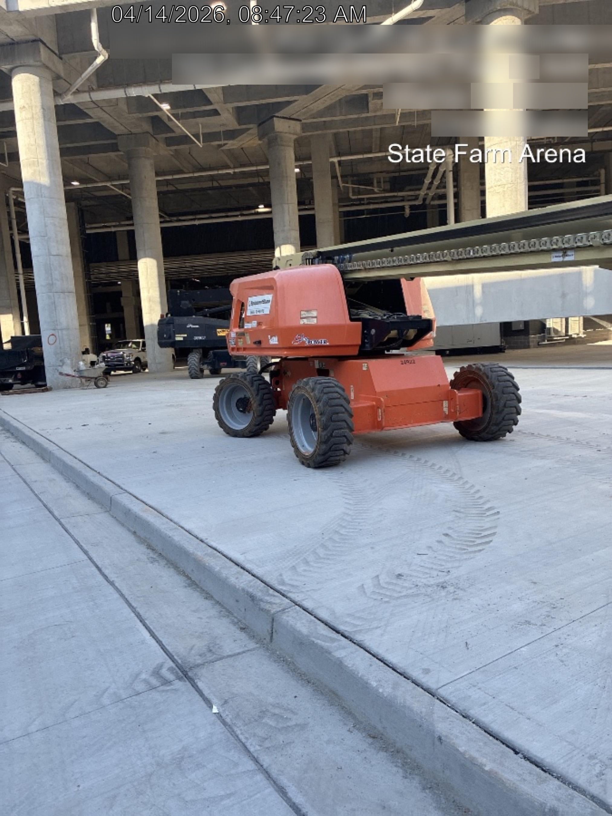 2019 JLG 660SJ