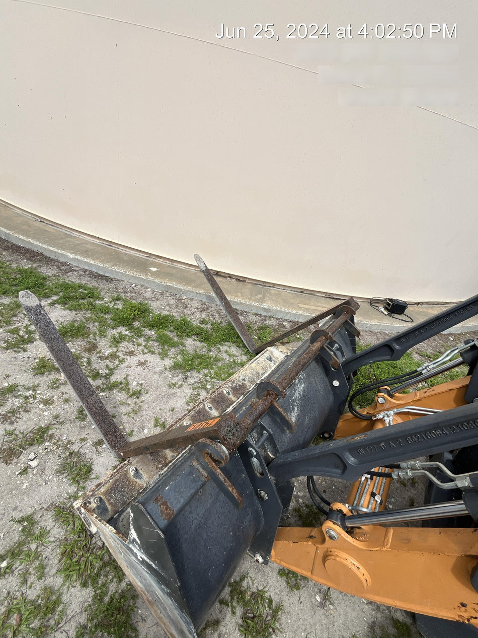 2014 WERK-BRAU 42" Forks - Backhoe