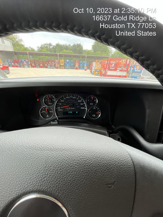 2023 CHEVROLET Express Van - Rental