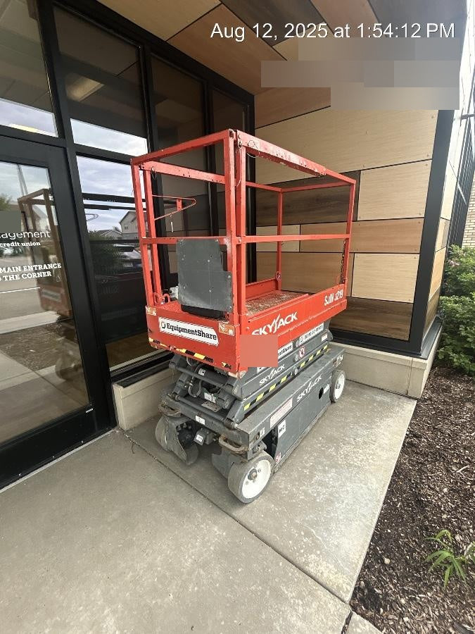 2016 Skyjack SJIII-3219 Standard Rental Specs