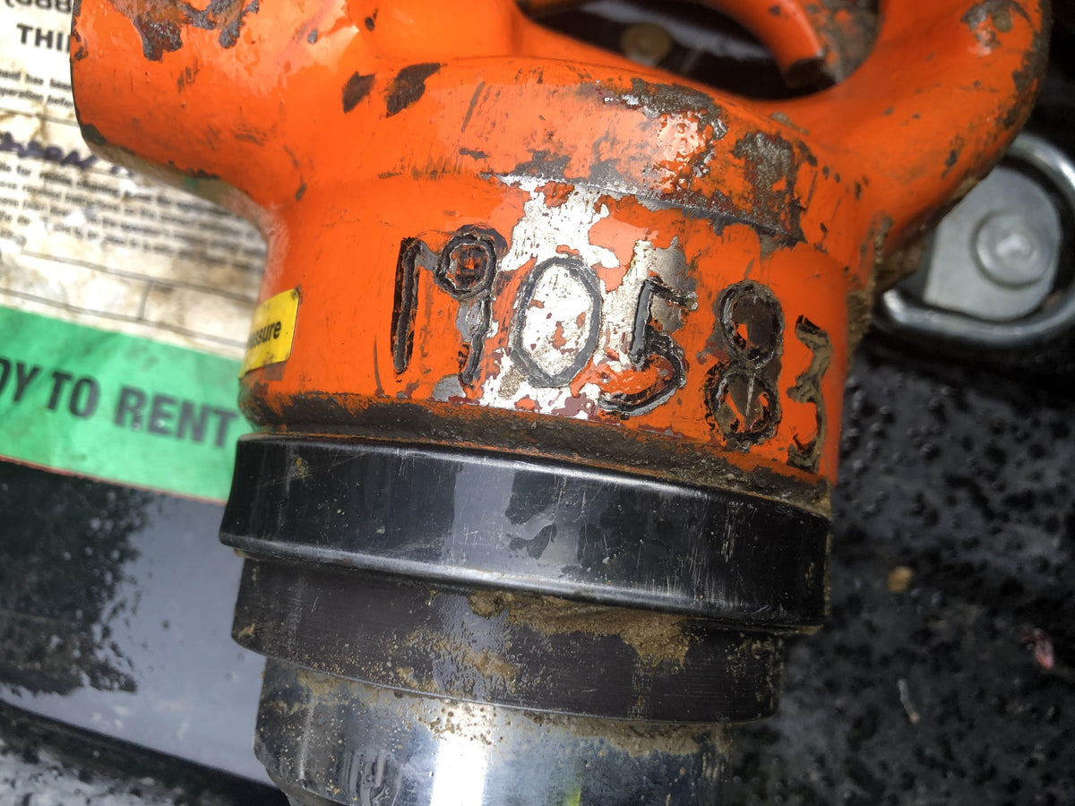 2021 AMERICAN PNEUMATIC TOOL D-handle rivet Buster