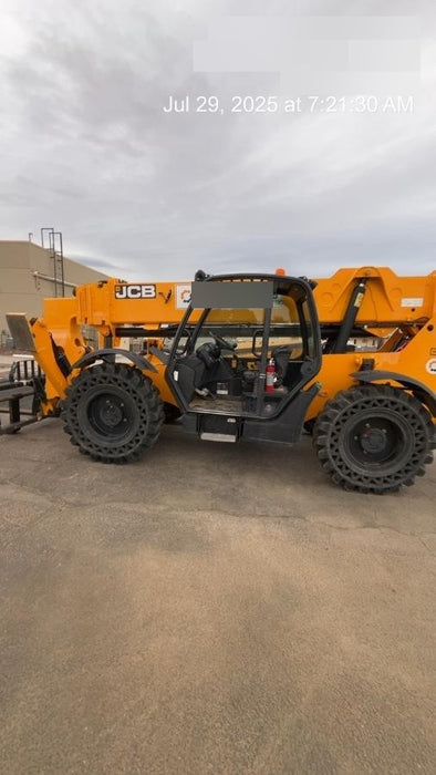 2020 JCB 512-56 Canopy, 74Hp, Solid Tires, Work Lights, Beacon, Aux Hydraulics, Back up Alarm, Lifting Eye, ES Decals