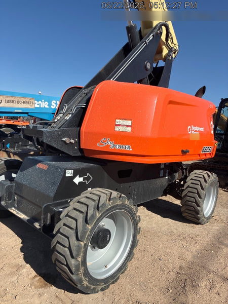 2025 JLG 660SJ