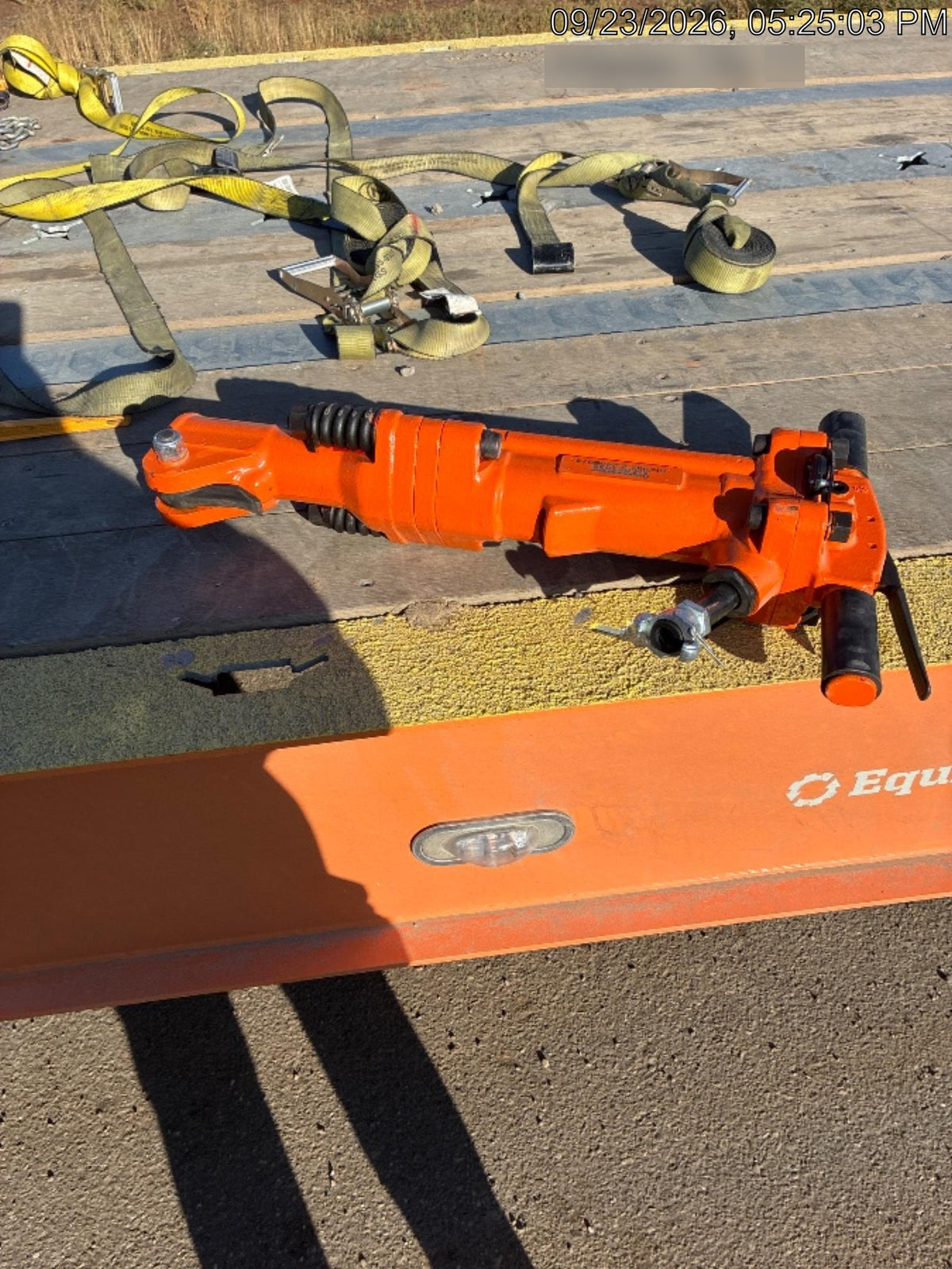 2025 MICHIGAN PNEUMATIC ES-TPB90-118-TRACKER