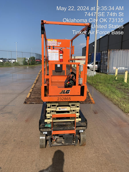 2022 JLG ES1932