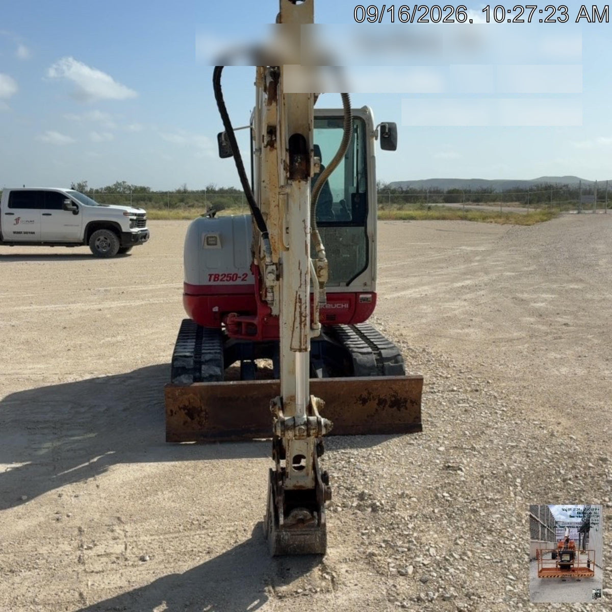 2023 TAKEUCHI TB250-2CR