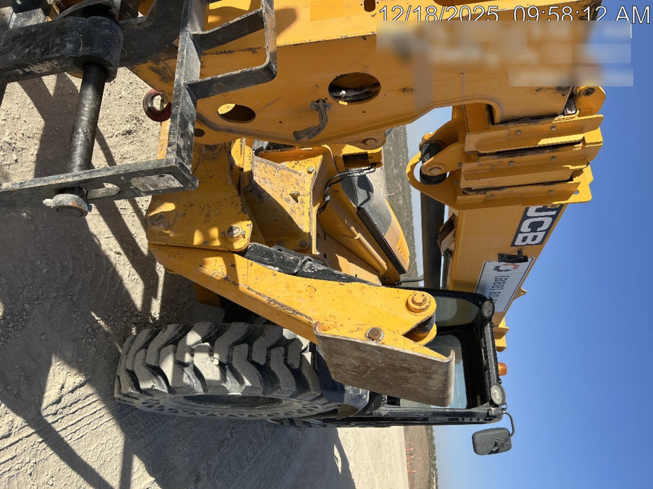 2020 JCB 512-56 Canopy, 74Hp, Solid Tires, Work Lights, Beacon, Aux Hydraulics, Back up Alarm, Lifting Eye, ES Decals