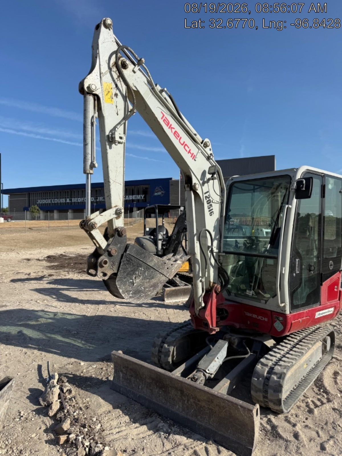 2020 TAKEUCHI TB-235-2CR