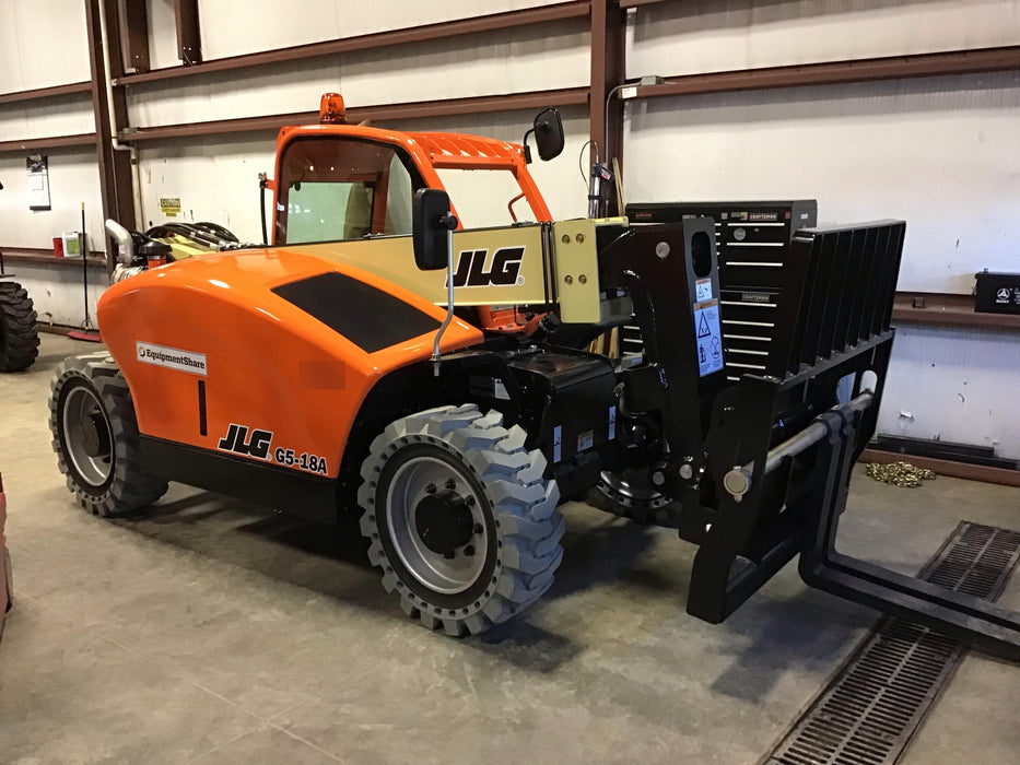 2018 JLG G5-18A