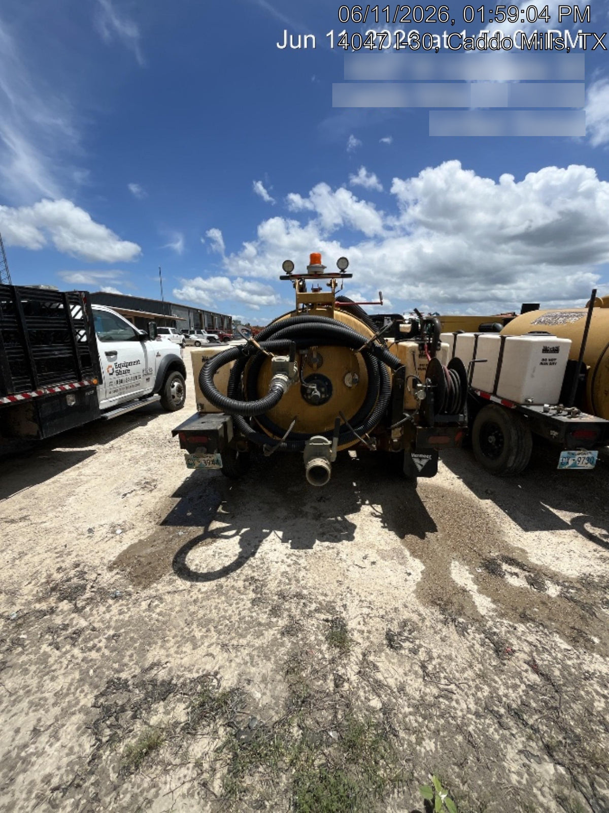 2021 VAC-TRON LP573XDT