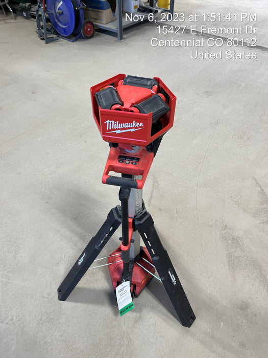 2022 MILWAUKEE 2136-20