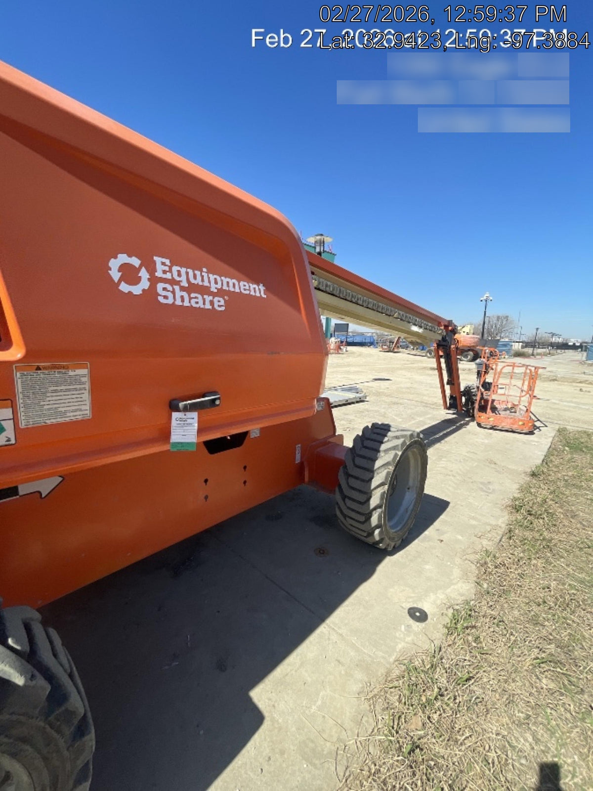 2023 JLG 660SJ