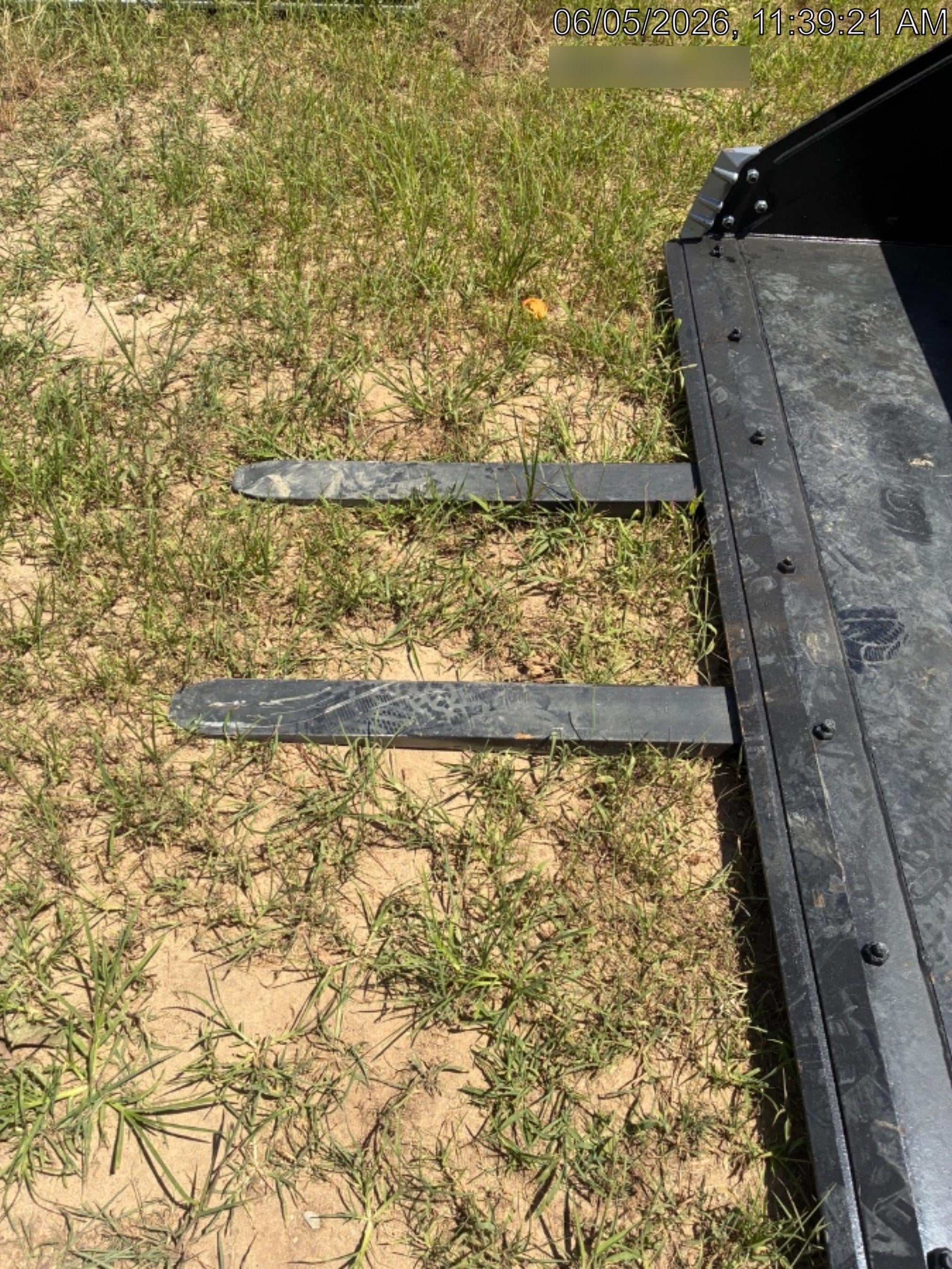 2026 ARROW MATERIAL HANDLING 72" Pallet Forks - Arrow
