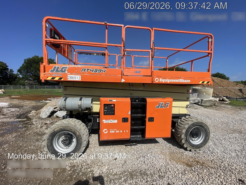 2022 JLG RT4394