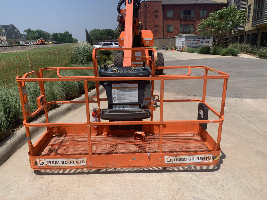 2021 JLG 1200SJP