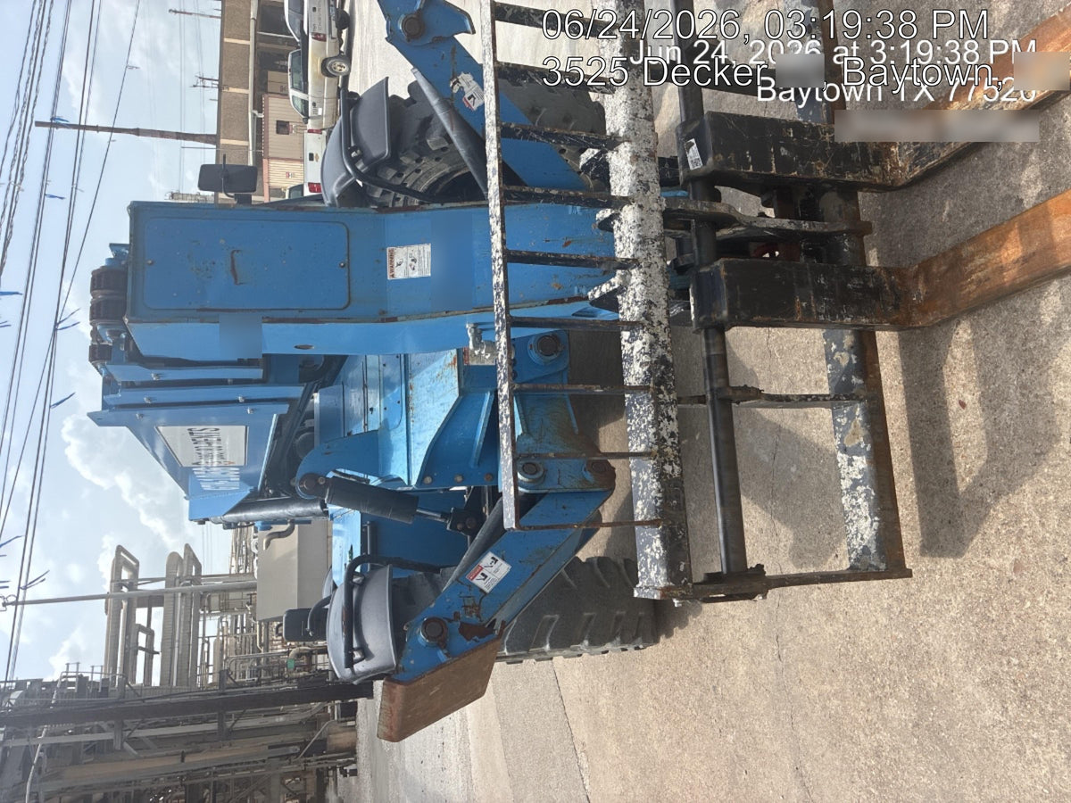 2019 Genie GTH-1056 Cab/Heat/AC, Solid RT Tires, LED Work Lights, Beacon 60" QA Carriage, 60" Forks