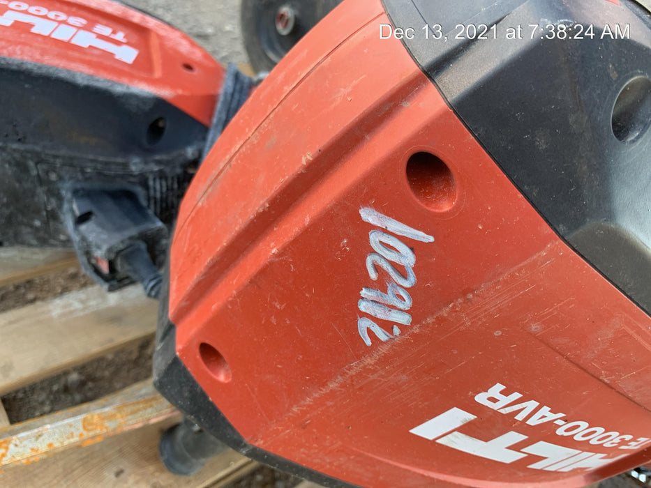 2020 HILTI TE 3000-AVR