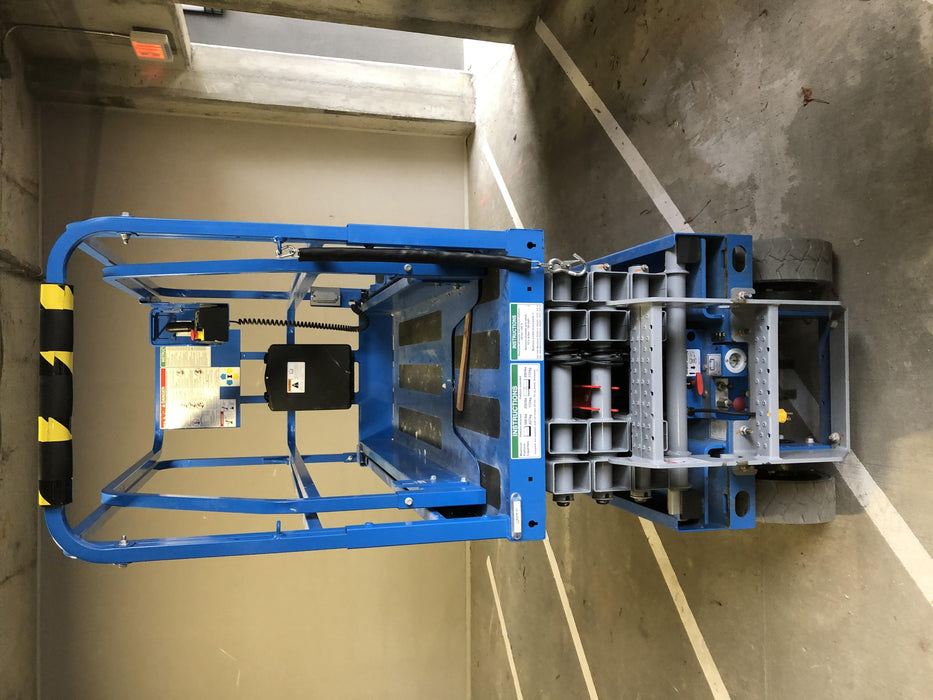 2019 Genie GS-1930 Fixed Rails with Chain Entry