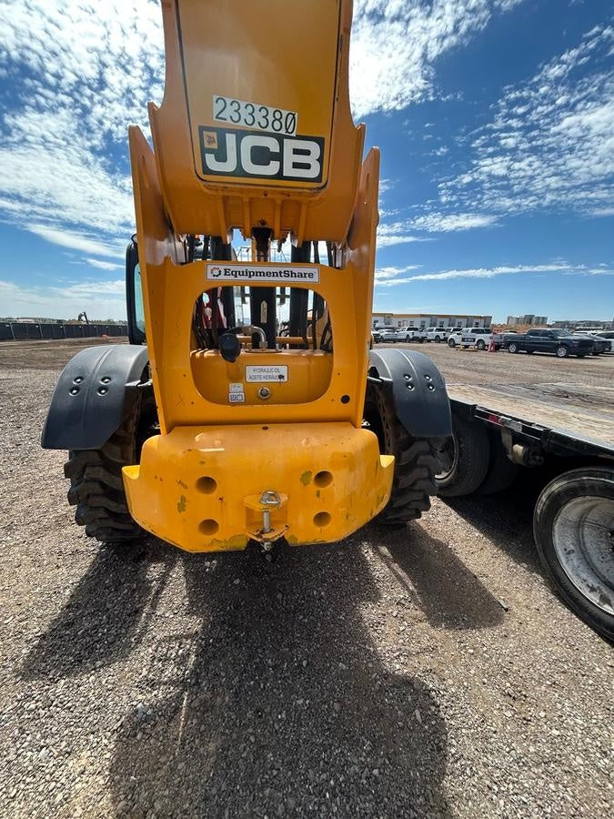 2022 JCB 512-56