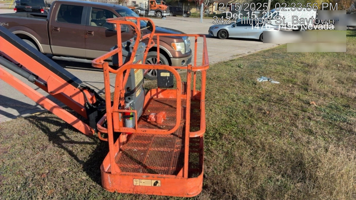 2019 JLG 600AJ