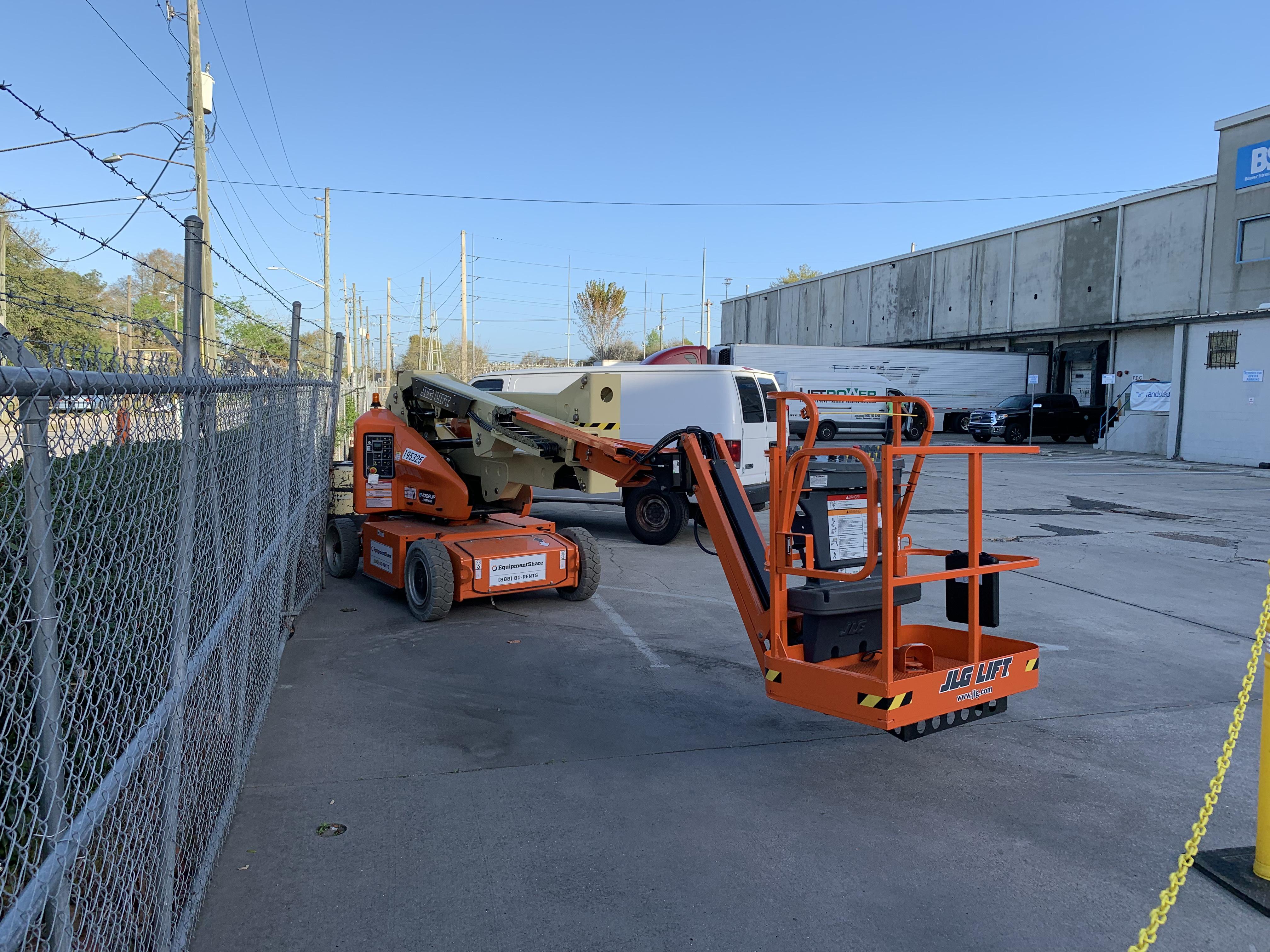 2021 JLG E400AJP Narrow