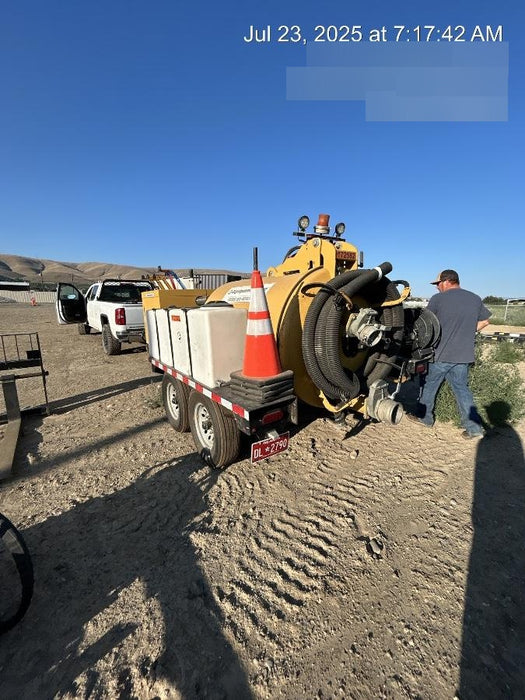 2021 Vac-Tron LP573SDT T4 Koehler Diesel Engine, 500 Gallon Debris Tank, x2 100 Gallon Water Tanks