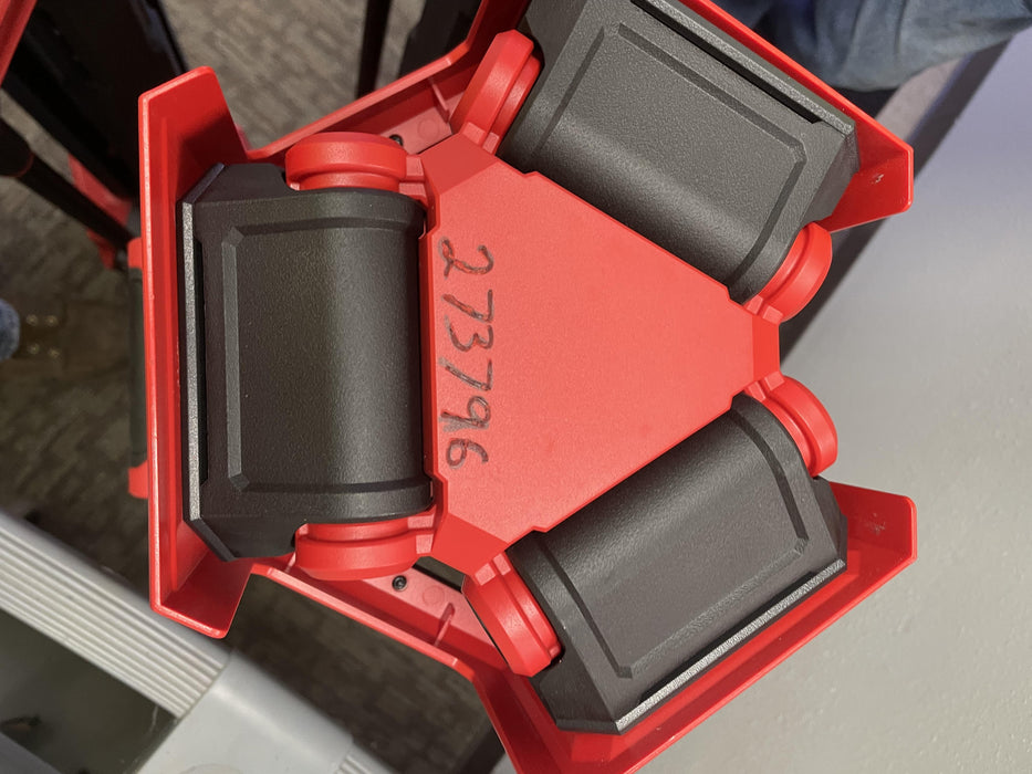 2022 MILWAUKEE 2136-20