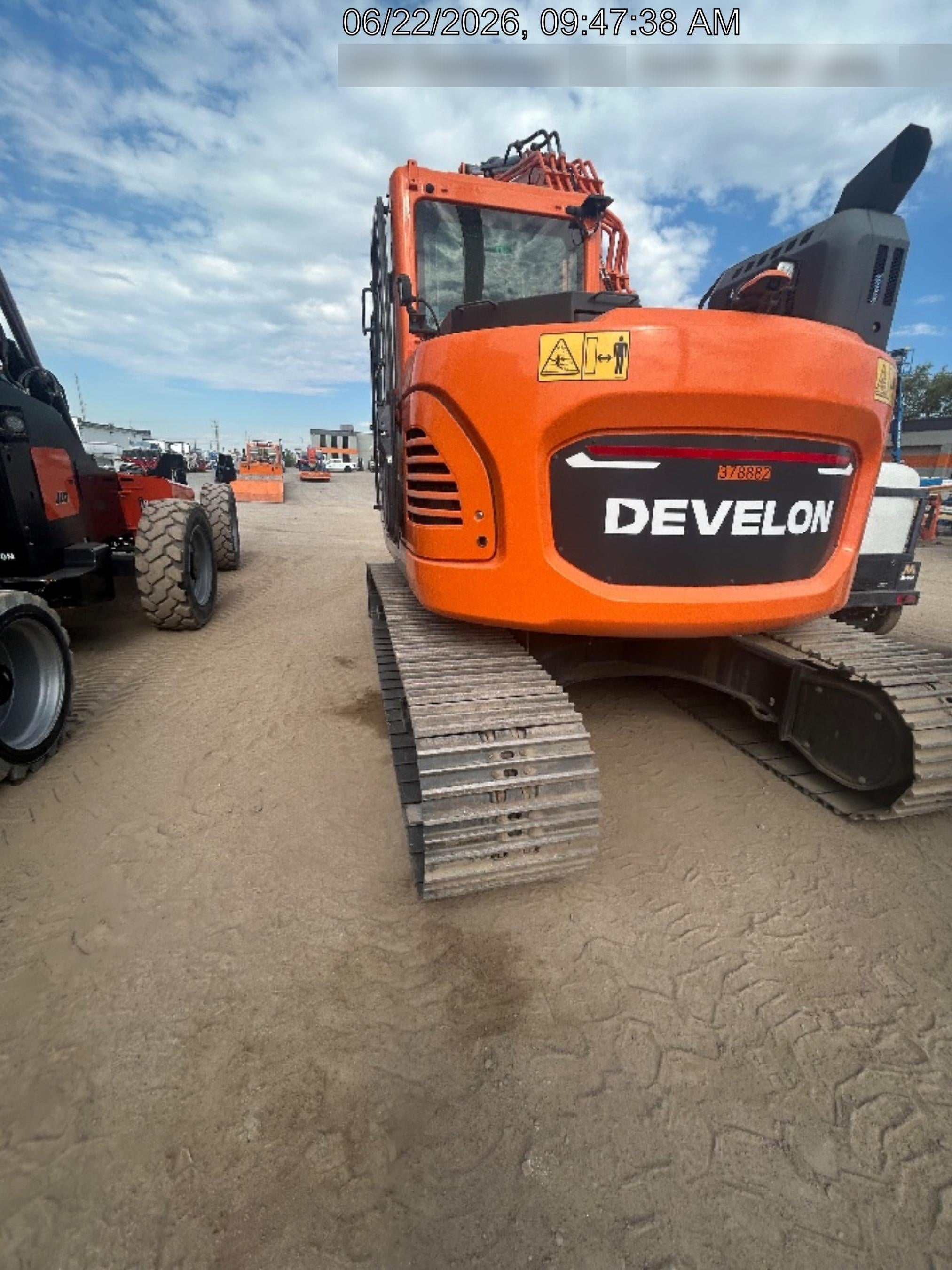 2022 DOOSAN DX140LCR-7