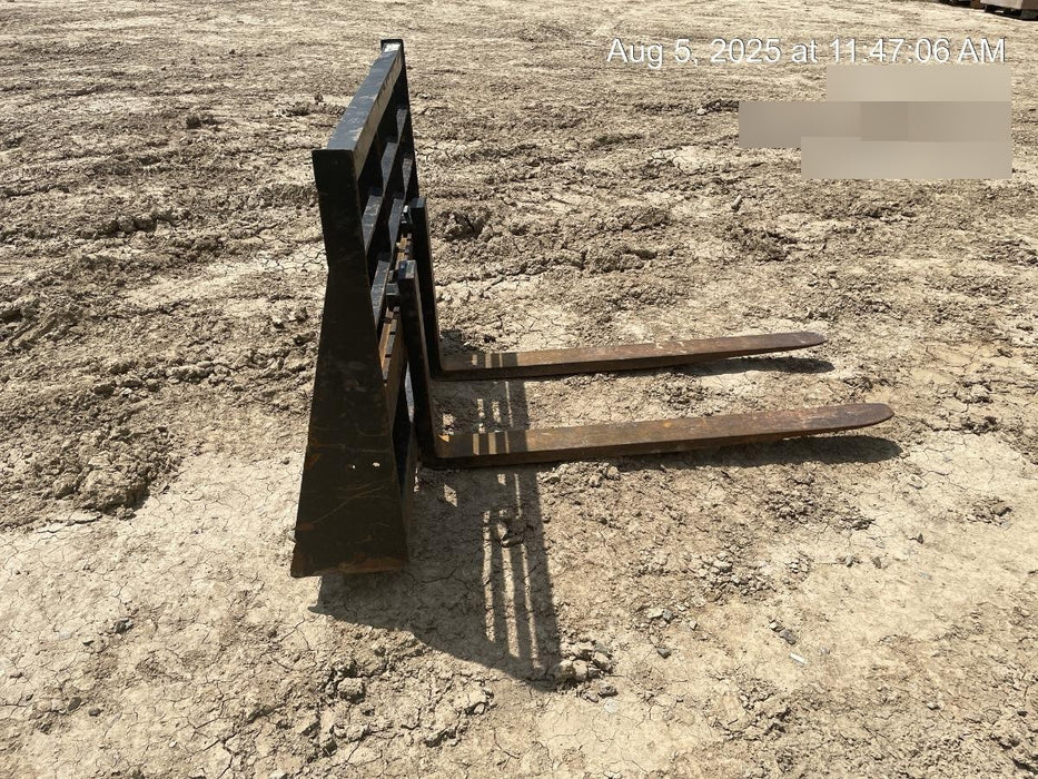 2022 ARROW MATERIAL HANDLING 48" Pallet Forks - Arrow