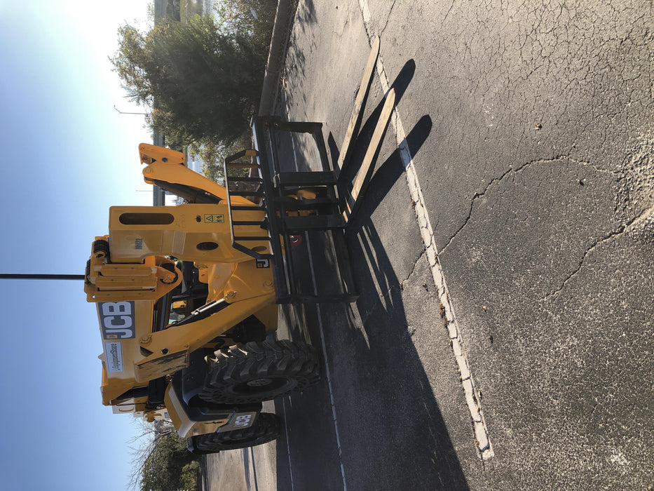 2020 JCB 510-56 Canopy, Solid Tires, Work Lights, Beacon, Aux Hydraulics, Back up Alarm, Lifting Eye, ES Decals