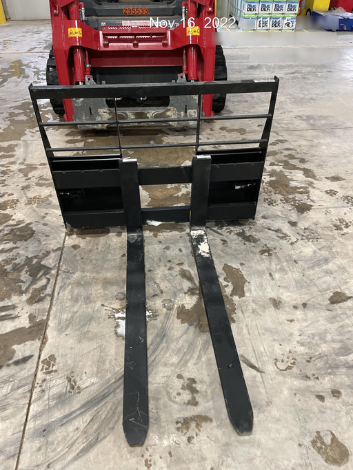 2022 ARROW MATERIAL HANDLING 48" Pallet Forks - Arrow