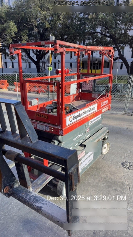 2021 SKYJACK SJ3219