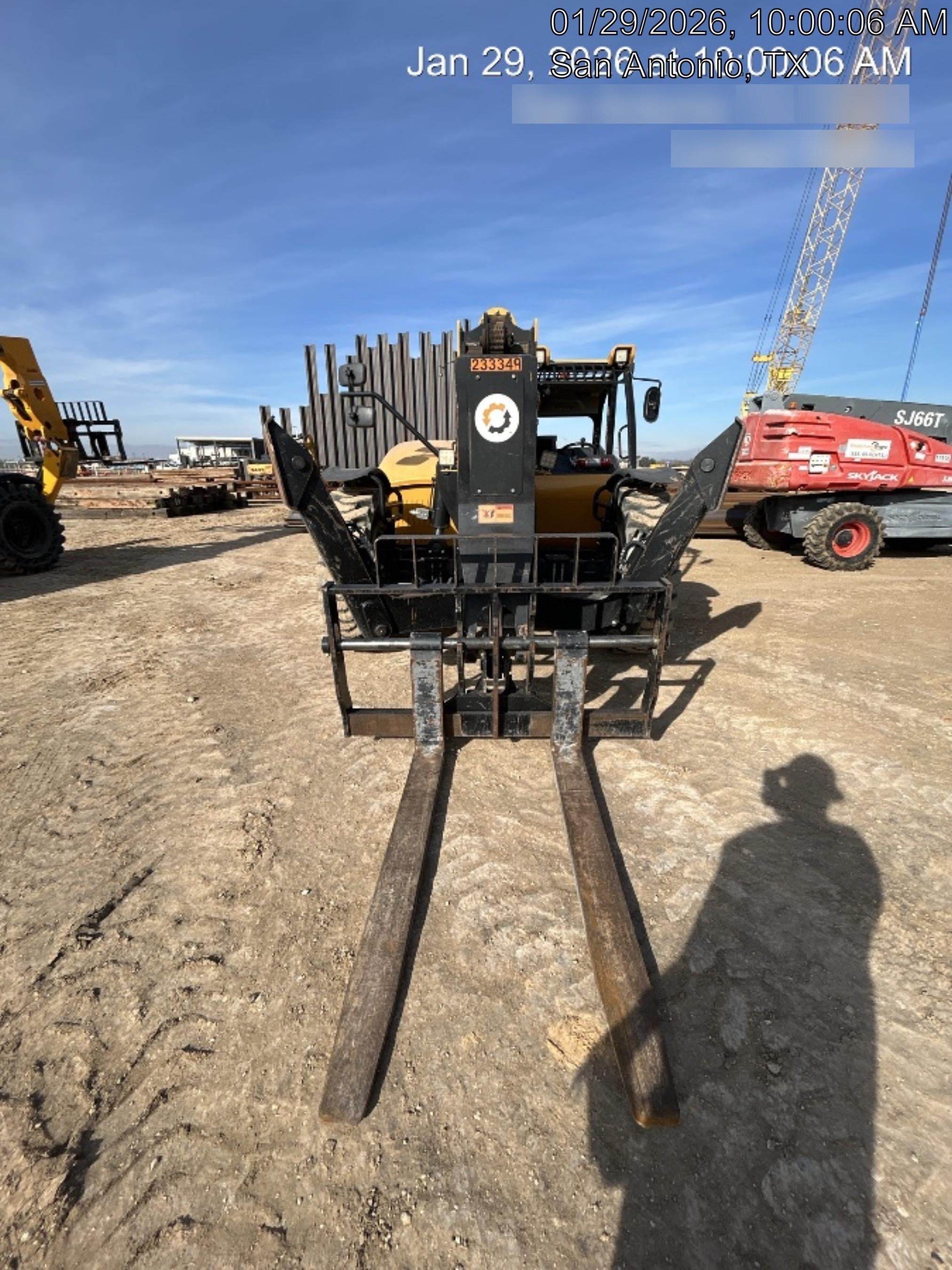 2022 SANY STH1056