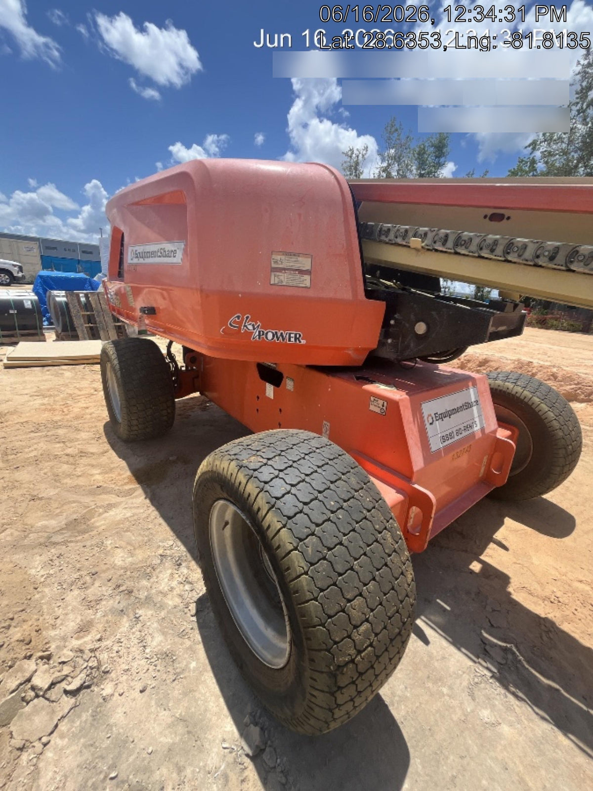 2021 JLG 660SJ