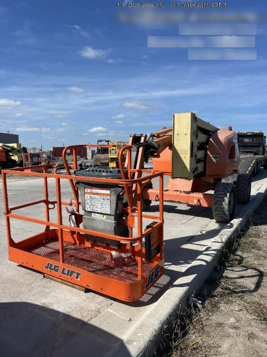 2019 JLG 450AJ
